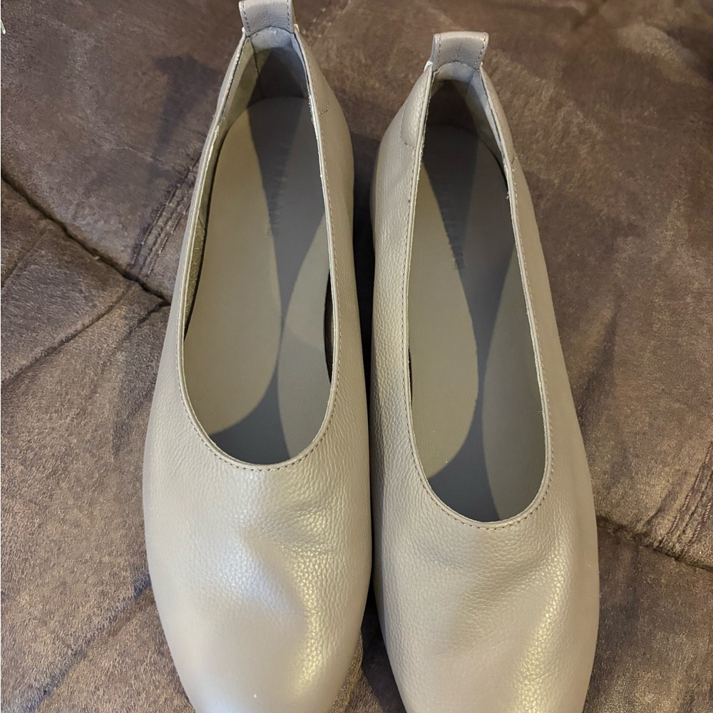 Everlane Cream Women's Flats